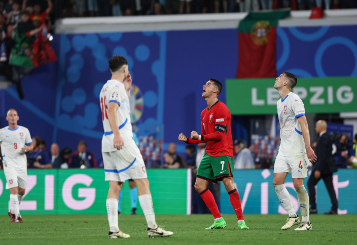 Ronaldo visade sin skottinstinkt för att rädda laget igen och slå Skottland